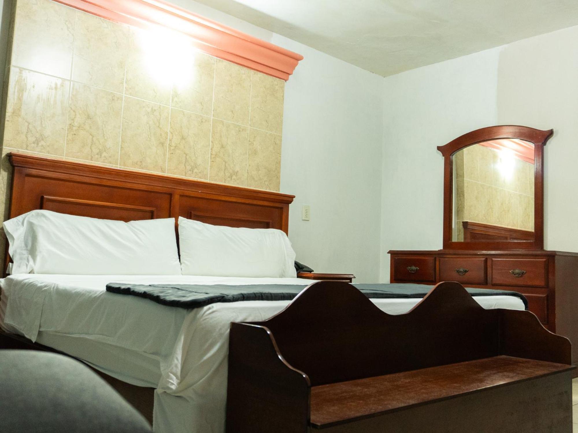 Hotel Real De La Barca Dış mekan fotoğraf
